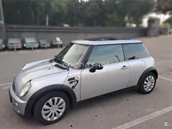 Gris / plata Usado 2006 Mini Cooper Seven Utilitario | 4950 € (Precio justo)