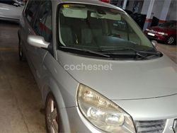 Gris / plata Usado 2006 Renault Grand Scénic II Dynamique Monovolumen | 2999 € (Precio justo)