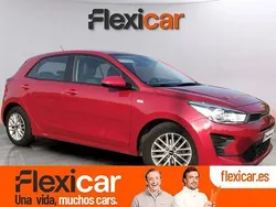 Rojo Usado 2022 Kia Rio Berlina | 12.990 € (Precio justo)