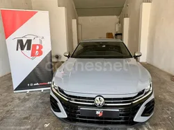 Gris / plata Usado 2023 VW Arteon R Berlina | 52.995 €