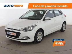 Blanco Usado 2016 Hyundai i20 Berlina | 8499 € (Precio justo)