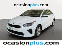 Blanco Usado 2021 Kia Ceed Utilitario | 13.900 € (Buen precio)