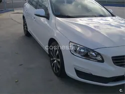 Blanco Usado 2018 Volvo V60 Momentum Familiar | 18.500 € (Un poco caro)