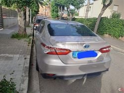 Gris / plata Usado 2022 Toyota Camry Advance Berlina | 28.000 € (Caro)