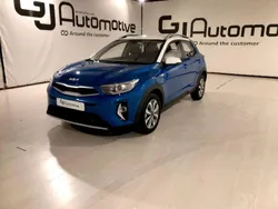 Azul Nuevo 2025 Kia Stonic SUV | 20.490 € (Precio justo)