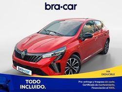 Rojo Usado 2025 Renault Clio V Techno Berlina | 18.490 € (Un poco caro)