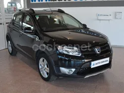Negro Usado 2015 Dacia Sandero Stepway Utilitario | 8750 € (Precio justo)