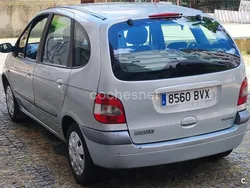 Gris / plata Usado 2003 Renault Scénic Dynamique Monovolumen | 1600 € (Precio justo)
