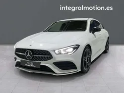 Blanco Usado 2020 Mercedes CLA200 Shooting Brake Familiar | 29.900 € (Caro)