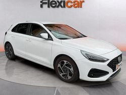 Blanco Usado 2024 Hyundai i30 Berlina | 17.390 € (Precio justo)