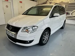 Blanco Usado 2008 VW Touran Highline Monovolumen | 7395 € (Precio justo)