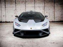 Plateado Usado 2022 Lamborghini Huracán Coupe | 399.900 € (Caro)