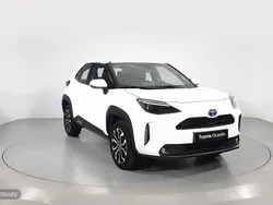 Blanco Usado 2024 Toyota Yaris Cross Active SUV | 25.600 € (Precio justo)