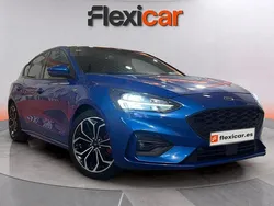 Azul Usado 2020 Ford Focus ST-Line Berlina | 21.190 € (Un poco caro)