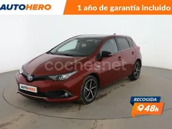 Rojo Usado 2019 Toyota Auris Hybrid Advance Berlina | 16.799 € (Precio justo)