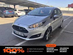 Gris / plata Usado 2017 Ford Fiesta Trend Utilitario | 8850 € (Precio justo)