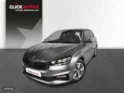 Gris Usado 2024 Skoda Fabia Sport Utilitario | 18.550 € (Precio justo)