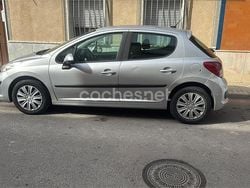 Gris / plata Usado 2007 Peugeot 207 Berlina | 2900 € (Precio justo)