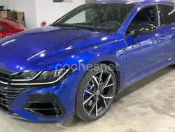Azul Usado 2022 VW Arteon R Familiar | 43.000 €