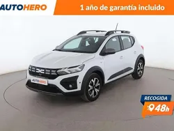 Blanco Usado 2022 Dacia Sandero Expression Utilitario | 15.523 € (Precio justo)