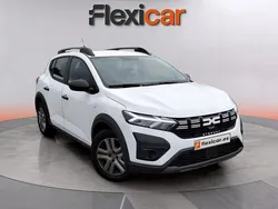 Blanco Usado 2023 Dacia Sandero Essentiel Utilitario | 12.990 € (Precio justo)