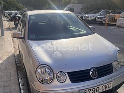 Gris / plata Usado 2003 VW Polo Highline Berlina | 1400 € (Super precio)