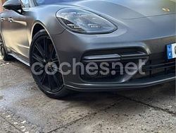 Gris / plata Usado 2017 Porsche Panamera Turbo Sport Turismo Berlina | 80.000 €