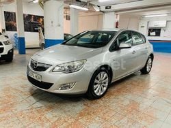 Gris / plata Usado 2011 Opel Astra Enjoy Berlina | 4490 € (Precio justo)