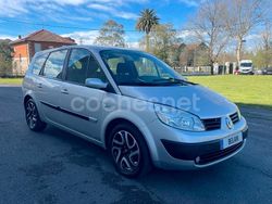 Gris / plata Usado 2006 Renault Scénic II Expression Monovolumen | 3999 € (Un poco caro)