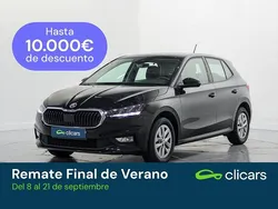 Negro Usado 2023 Skoda Fabia Ambition Berlina | 15.490 € (Precio justo)