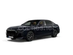 Negro Usado 2024 BMW 740 Comfort Edition Berlina | 101.900 € (Buen precio)