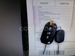 Blanco Usado 2021 Peugeot 2008 Active SUV | 13.500 € (Caro)