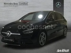 Negro Usado 2022 Mercedes B180 Monovolumen | 30.900 € (Un poco caro)