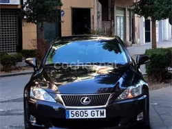 Gris / plata Usado 2010 Lexus IS220d Luxury Line Berlina | 8500 € (Un poco caro)