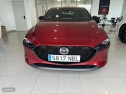 Rojo Usado 2025 Mazda 3 Homura-Line Berlina | 25.000 €
