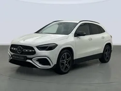Blanco Usado 2024 Mercedes GLA220 SUV | 45.900 € (Precio justo)