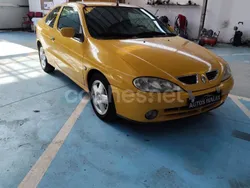 Amarillo Usado 2000 Renault Mégane Coupé R.S. Coupe | 1200 €