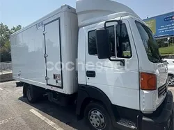 Blanco Usado 2011 Nissan Cabstar Recogida | 17.500 €