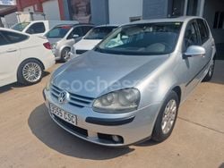 Gris / plata Usado 2004 VW Golf IV Highline Berlina | 5900 € (Un poco caro)