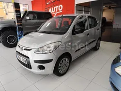 Gris / plata Usado 2010 Hyundai i10 Comfort Utilitario | 5299 € (Precio justo)