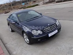 Azul Usado 2007 Mercedes CLK500 Avantgarde Coupe | 21.900 €