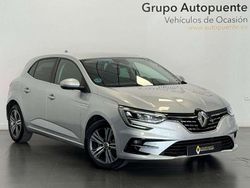 Plateado Usado 2021 Renault Mégane IV Zen Berlina | 16.390 € (Un poco caro)