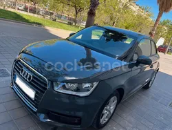 Gris / plata Usado 2018 Audi A1 Attraction Utilitario | 13.490 € (Buen precio)