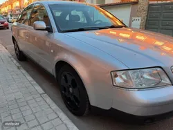Gris claro Usado 2000 Audi A6 Berlina | 2950 €