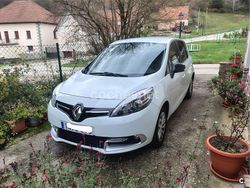 Blanco Usado 2016 Renault Scénic III Bose Edition Monovolumen | 9995 € (Precio justo)