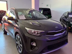 Gris Usado 2020 Kia Stonic SUV | 16.999 € (Caro)