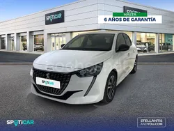 Blanco Usado 2023 Peugeot 208 Allure Utilitario | 14.990 € (Precio justo)