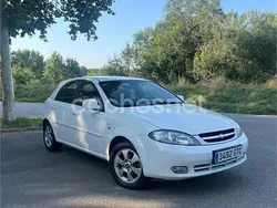 Blanco Usado 2010 Chevrolet Lacetti CDX Berlina | 3650 € (Buen precio)