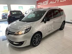 Gris / plata Usado 2013 Renault Grand Scénic III Bose Edition Monovolumen | 8900 € (Precio justo)