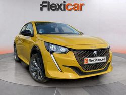 Amarillo Usado 2022 Peugeot e-208 Active Utilitario | 16.990 € (Precio justo)